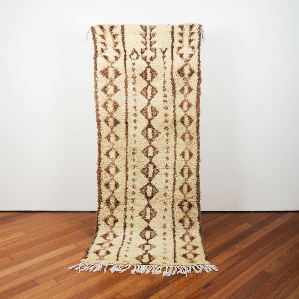 'Faris Dawn' 2.1m x .84m - Kahina Collection